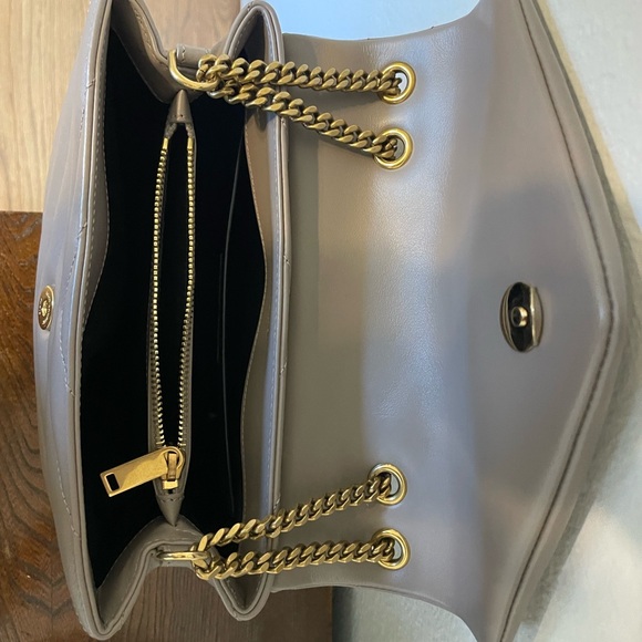 YSL Lou Lou Small Chain Bag - Picture 7 of 13